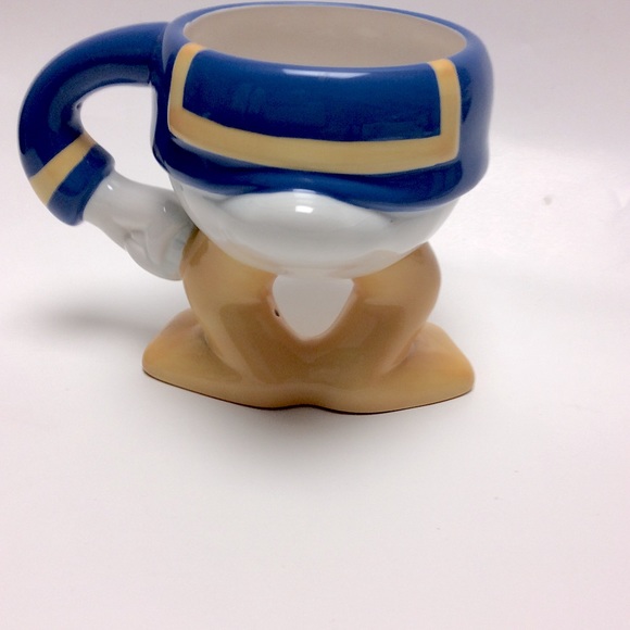Donald Duck headless Coffee Mug, signed. - Picture 2 of 5